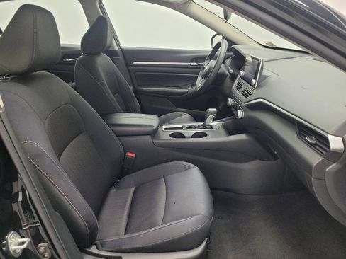 Used 2022 Nissan Altima 2.5 SV FWD image 19