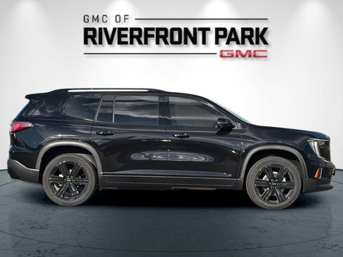 New 2026 GMC Acadia Elevation w/ Elevation Premium Package image 2