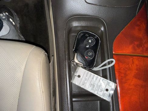 Used 2012 Lexus RX 350 AWD w/ Premium Pkg image 32