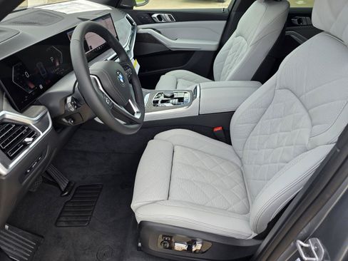 New 2026 BMW X5 sDrive40i w/ Climate Comfort Package RWD image 11