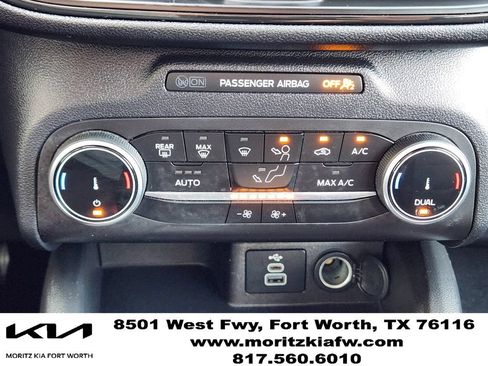 Used 2025 Ford Escape ST-Line FWD image 18