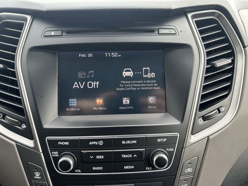 Used 2017 Hyundai Santa Fe Sport image 13