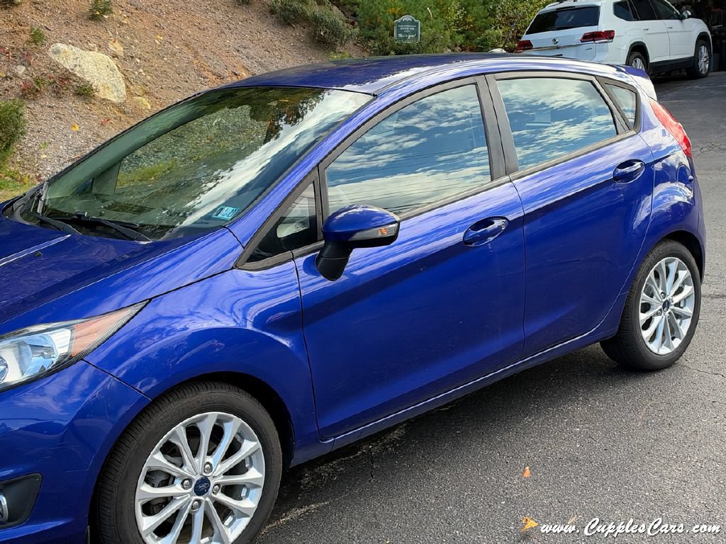 Used 2014 Ford Fiesta SE w/ Equipment Group 201A FWD image 25