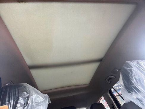 Used 2018 Volkswagen Atlas Launch Edition image 13