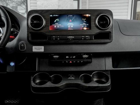 New 2024 Mercedes-Benz Sprinter 3500 image 24