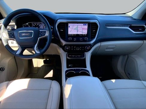 Used 2023 GMC Acadia Denali w/ Denali Ultimate Package AWD/4WD image 14