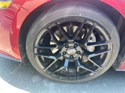 Used 2020 Ford Mustang GT Premium RWD image 14