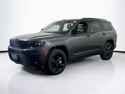 Used 2023 Jeep Grand Cherokee L Laredo
