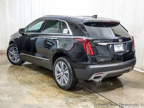 New 2026 Cadillac XT5 Premium Luxury w/ LPO, Floor Liner Package AWD/4WD image 8