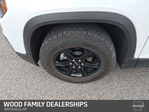 Certified 2023 GMC Acadia AT4 w/ Technology Package image 11