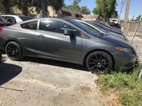 Used 2012 Honda Civic LX image 3