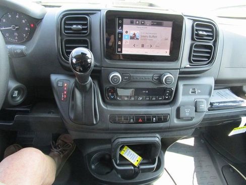 Used 2024 RAM ProMaster 2500 w/ Power Group FWD image 25