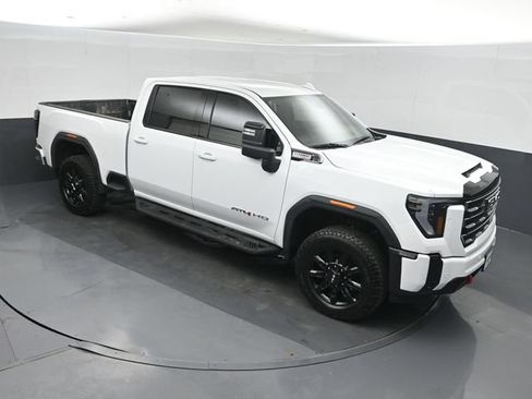 Used 2025 GMC Sierra 2500 AT4 AWD/4WD image 29