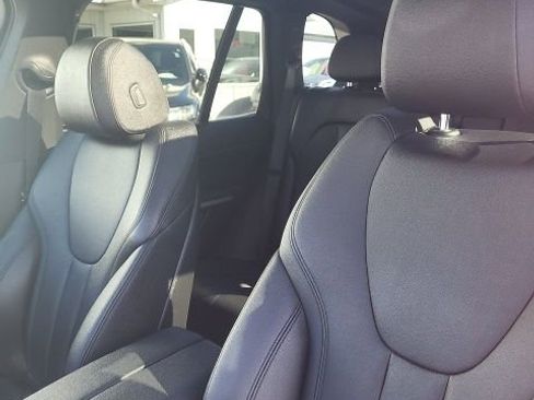 Used 2022 BMW X5 xDrive40i w/ Climate Comfort Package image 6