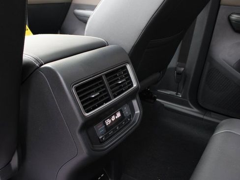 New 2025 Volkswagen Atlas SEL image 20