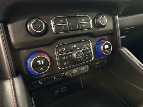 Used 2024 Chevrolet Tahoe RST w/ Sport Performance Package image 29