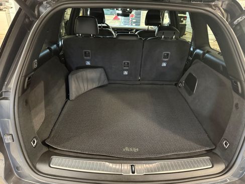 Used 2022 Jeep Grand Cherokee Summit AWD/4WD image 24