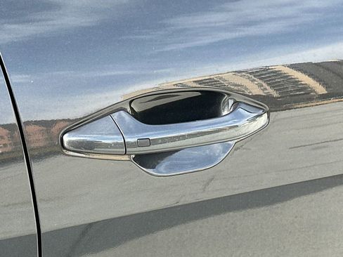 New 2025 Kia K4 LXS image 8