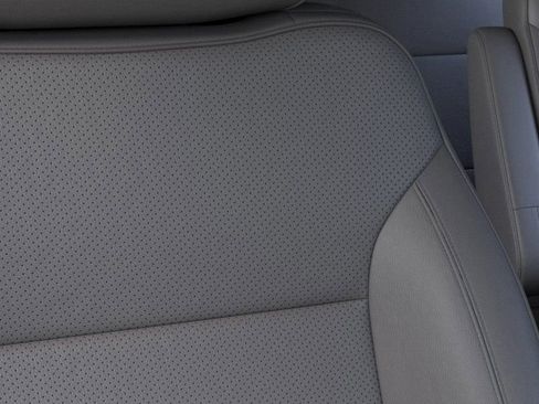 New 2026 GMC Yukon XL Elevation image 21