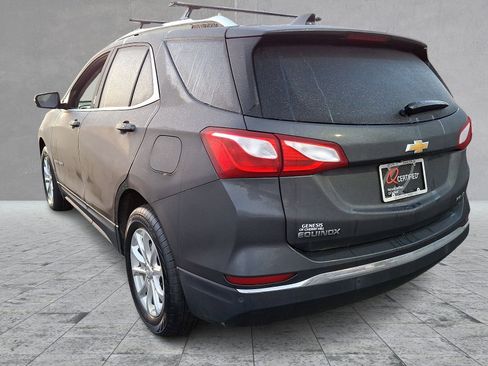 Used 2019 Chevrolet Equinox LT w/ Sun & Navigation Package image 8