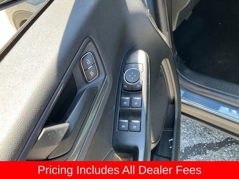 Used 2024 Ford Escape Active w/ Tech Pack #1 AWD/4WD image 8