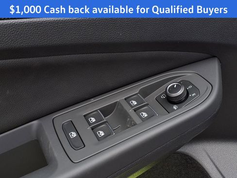 New 2026 Volkswagen GTI SE FWD image 19