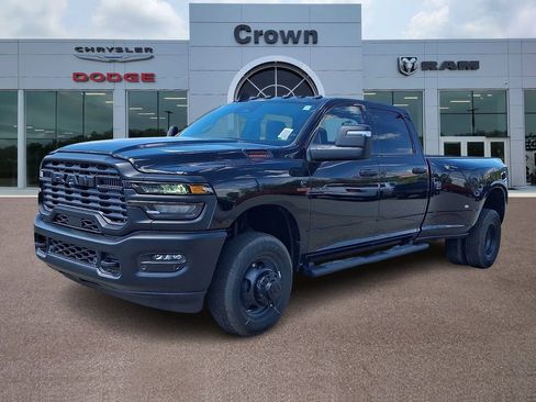 New 2026 RAM 3500 Tradesman image 2