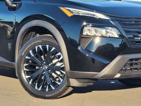 New 2026 Nissan Rogue SV image 3