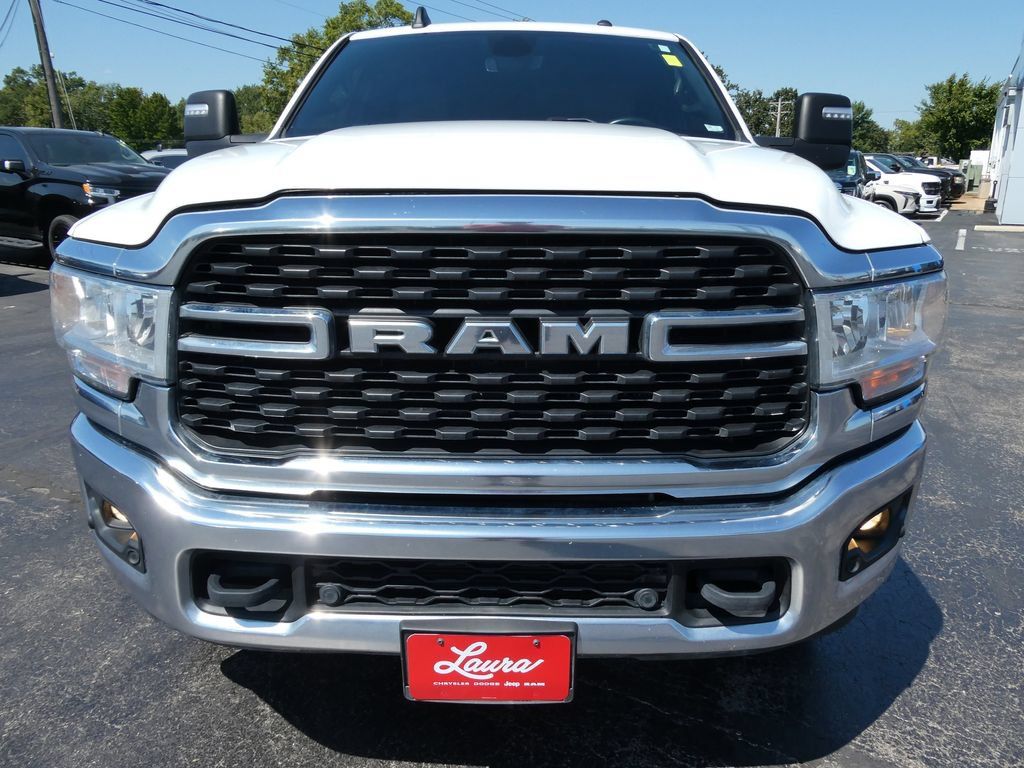Used 2024 RAM 2500 Big Horn w/ Off Road Package AWD/4WD image 9