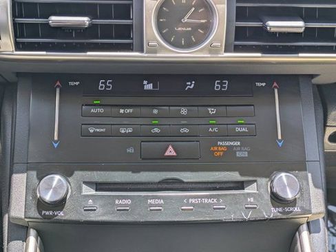Used 2014 Lexus IS 250 RWD image 25