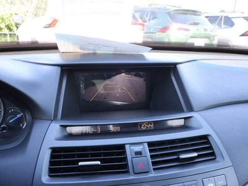 Used 2010 Honda Crosstour EX-L image 21