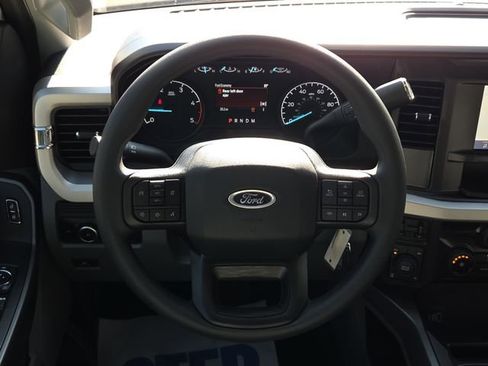 New 2026 Ford F250 XLT w/ FX4 Off-Road Package AWD/4WD image 15