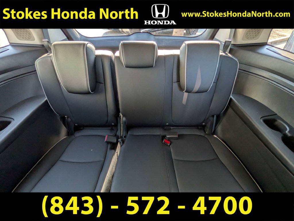 Certified 2026 Honda Odyssey Elite image 17