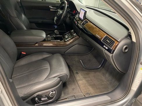 Used 2012 Audi A8 L 4.2 image 35