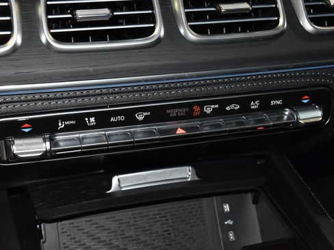Certified 2026 Mercedes-Benz GLE 450 4MATIC image 13