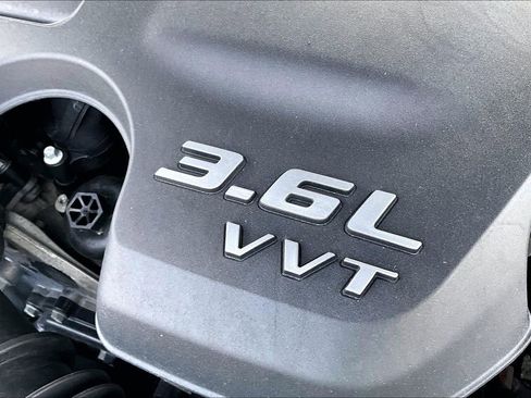 Used 2023 Dodge Challenger GT w/ Plus Package image 28