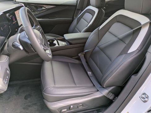 New 2026 Chevrolet Blazer EV LT image 11