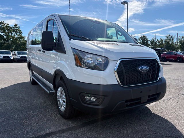 Used 2025 Ford Transit 250 Low Roof w/ Exterior Upgrade Package RWD image 15