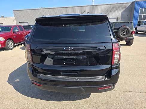 Used 2023 Chevrolet Tahoe Z71 w/ Luxury Package AWD/4WD image 5