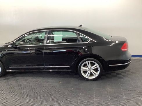 Used 2013 Volkswagen Passat TDI SEL Premium FWD image 4