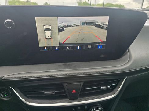 Used 2025 Buick Encore GX Sport Touring w/ Advanced Technology Package FWD image 22