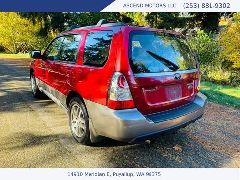 Used 2006 Subaru Forester 2.5X L.L. Bean image 3