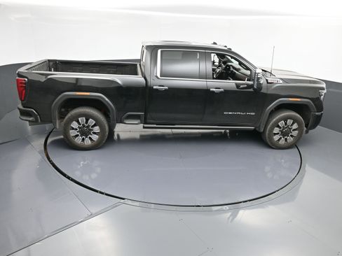 Used 2024 GMC Sierra 2500 Denali w/ Denali Reserve Package image 37