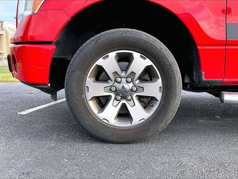 Used 2013 Ford F150 STX w/ Mid Equipment Group RWD image 2