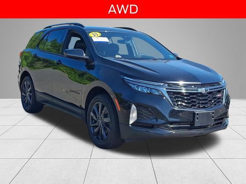 Used 2023 Chevrolet Equinox RS AWD/4WD image 3
