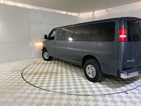 Used 2016 Chevrolet Express 3500 LT w/ LT Preferred Equipment Group RWD image 19