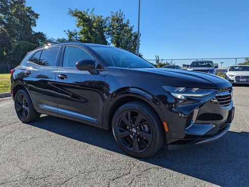 Used 2022 Buick Envision Essence w/ Sport Touring Package image 2