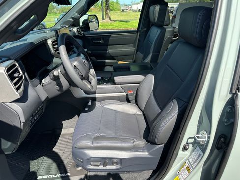 New 2026 Toyota Sequoia Platinum AWD/4WD image 11