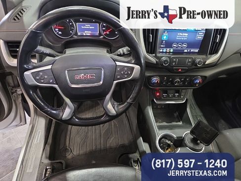 Used 2019 GMC Terrain SLT w/ Preferred Package AWD/4WD image 9