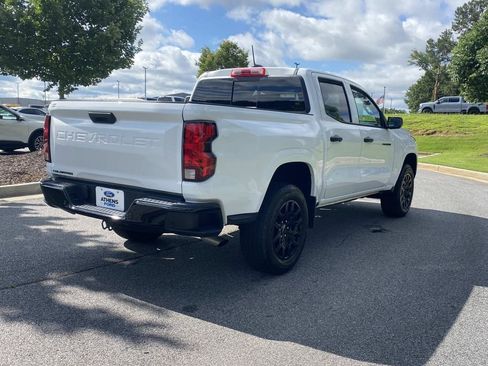 Used 2025 Chevrolet Colorado W/T w/ WT Custom Package RWD image 3